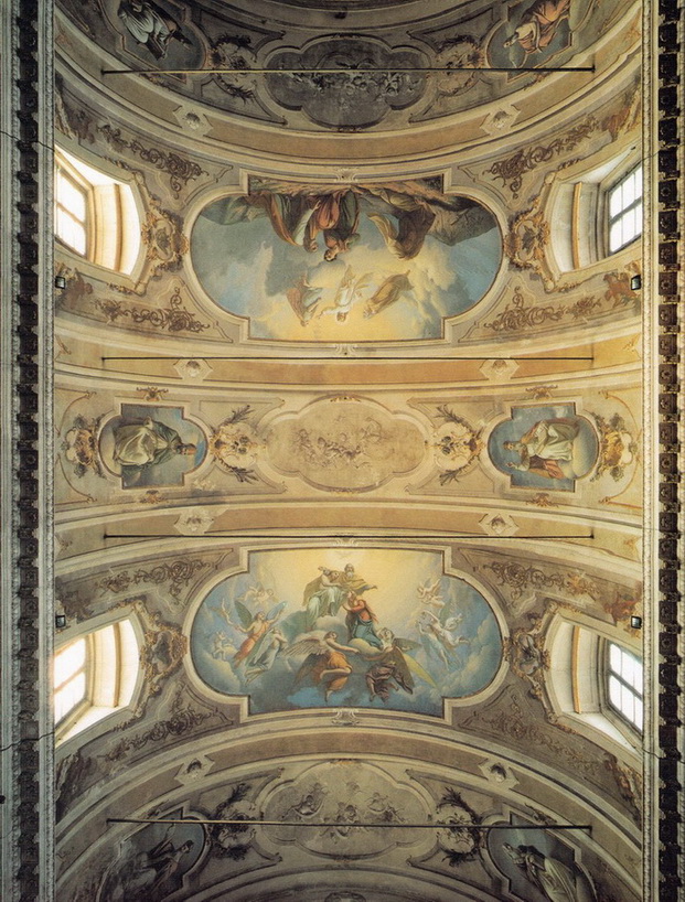 Il volto della navata della chiesa di San Zenone - Passirano (BS)